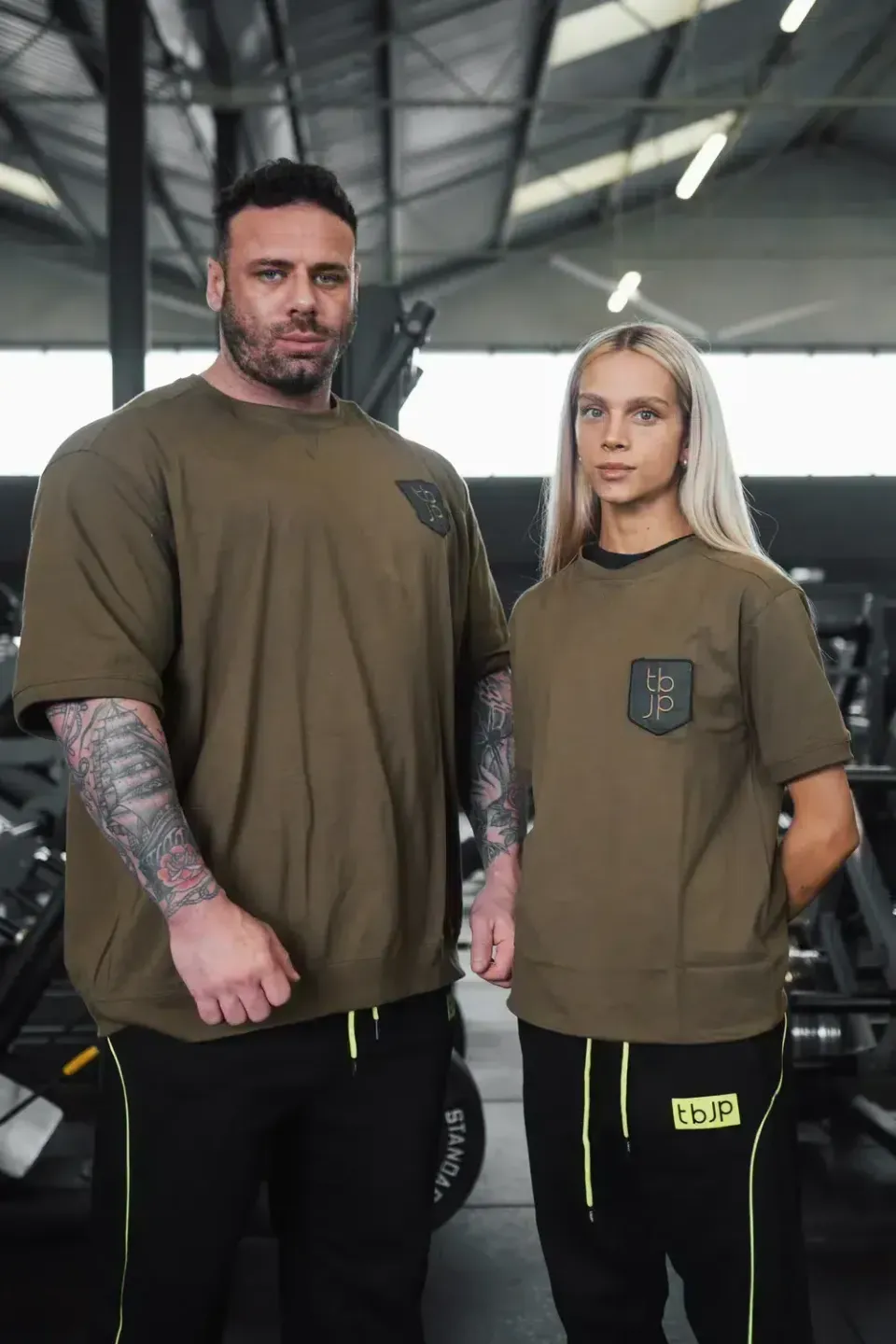 Trained by JP Shield T-shirt oliven 100% bomuld