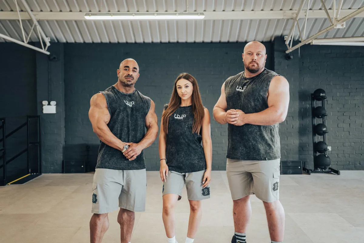 Trained by JP Drip Logo vest sort lysegrå logo