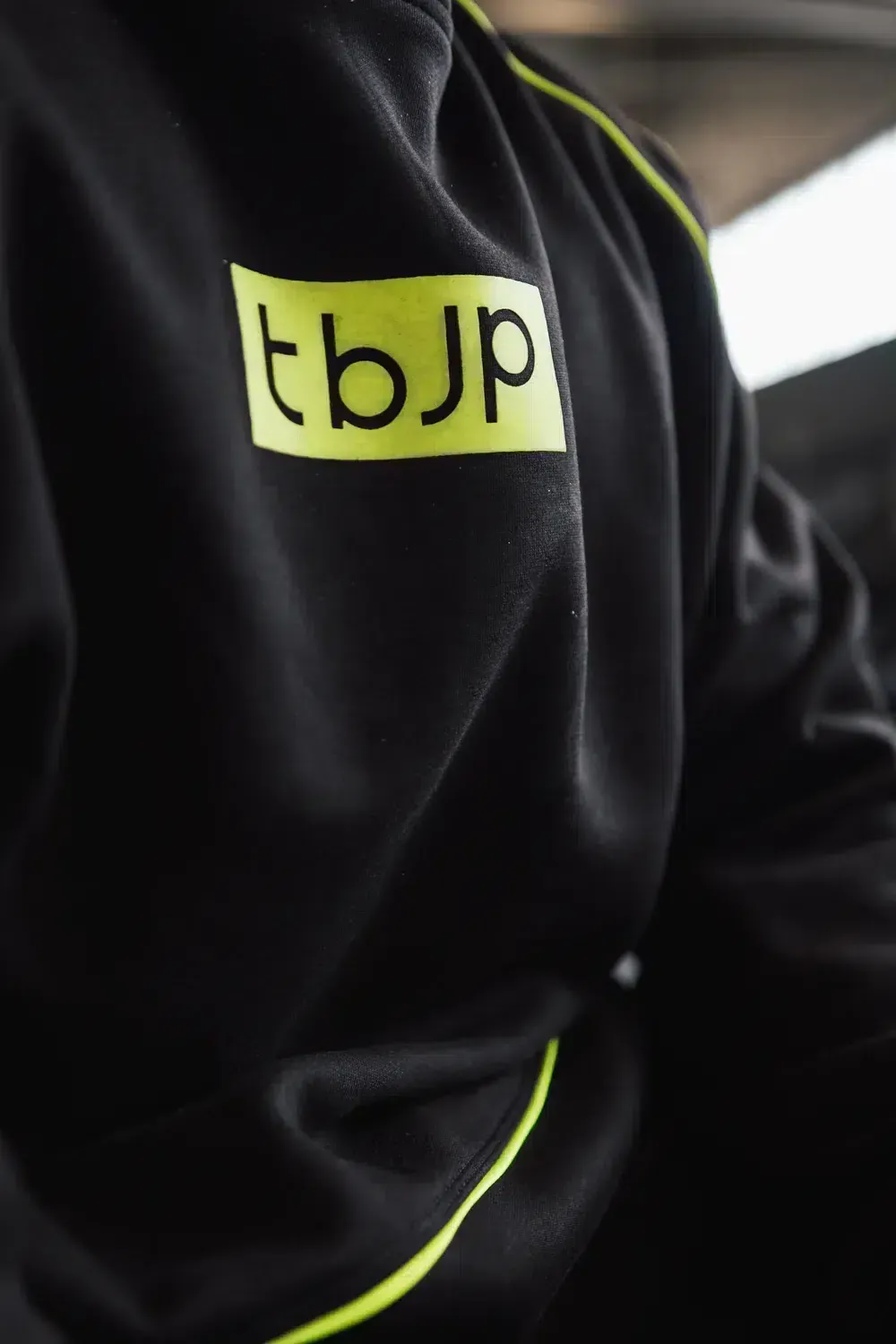 Trained by JP Black Lime Piping hoodie sort bomuld