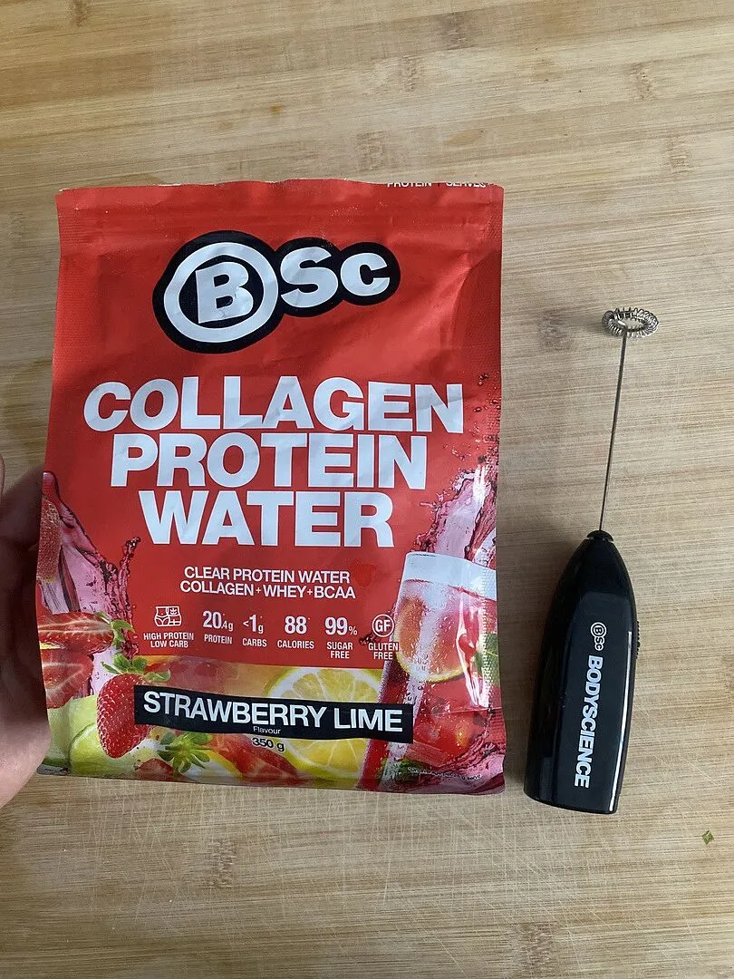 BSc High Protein Water strawberry lime 350 g klar protein