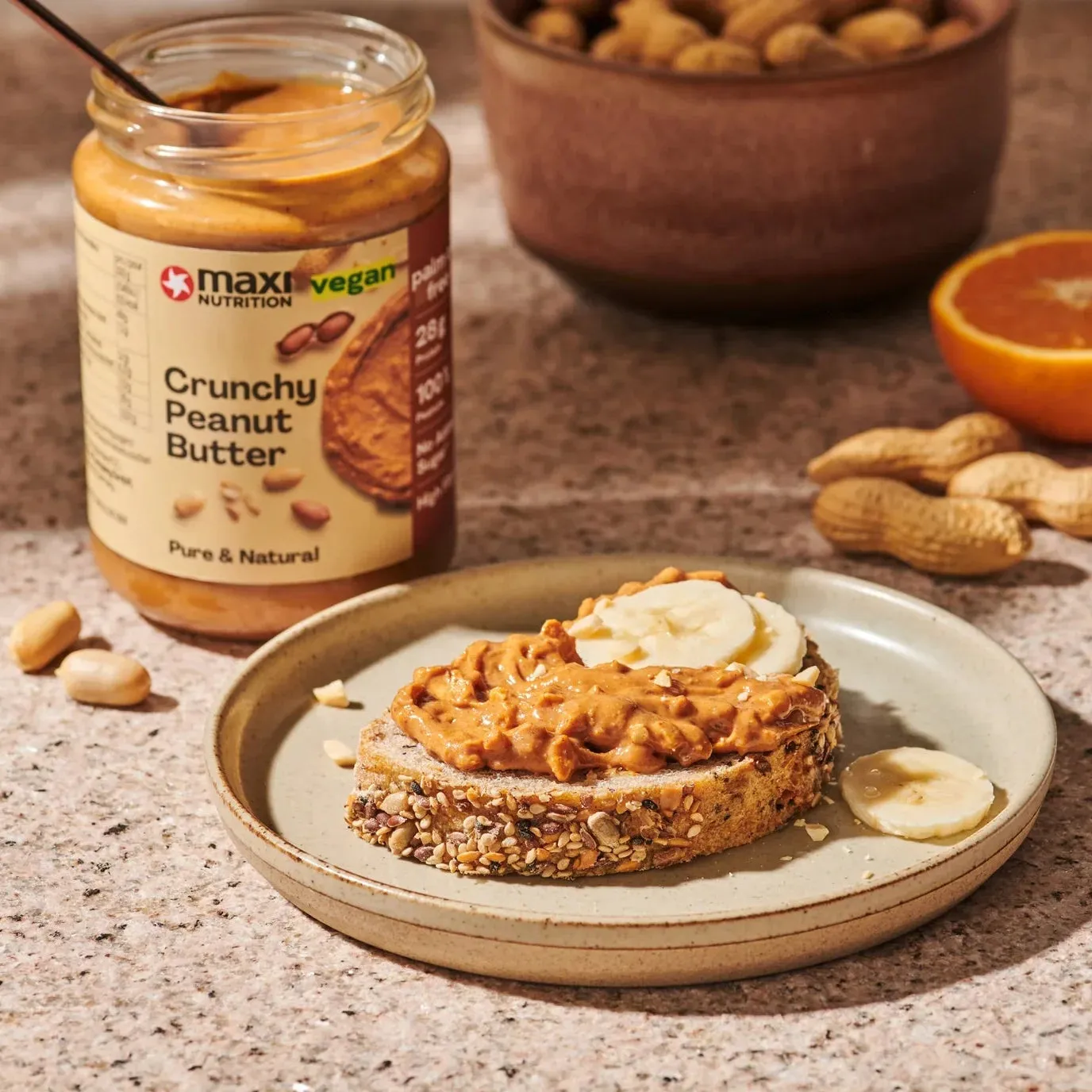 MaxiNutrition peanutsmør crunchy 350g 28% protein