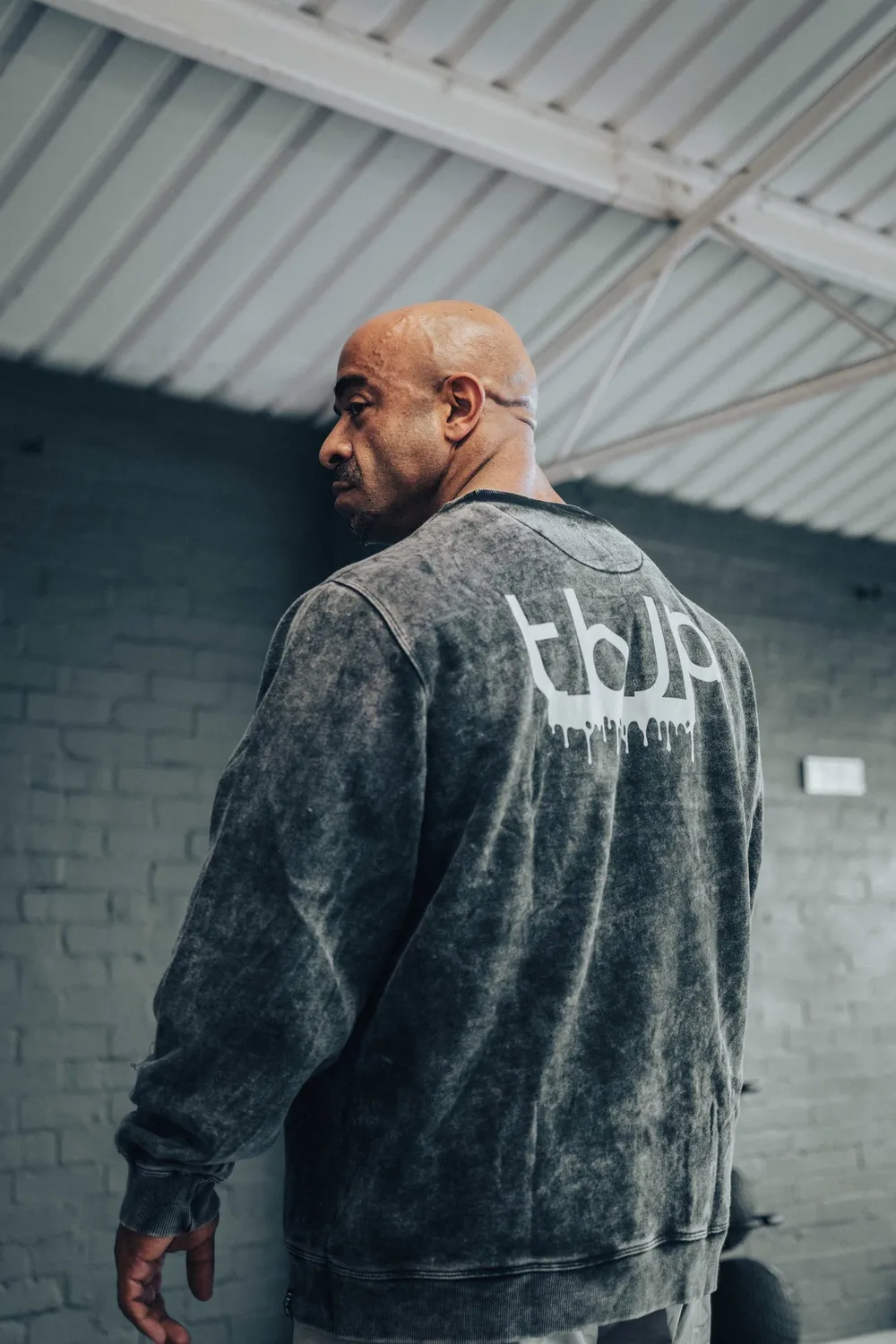 Trained by JP Drip Logo sweater sort grå logo