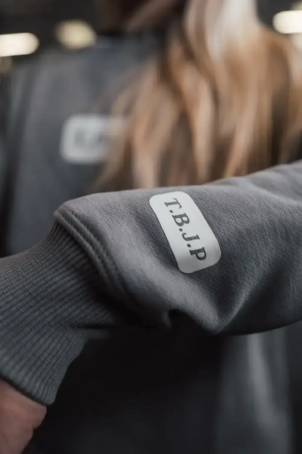 Trained by JP Hard Work Wins sweater grå bomuld